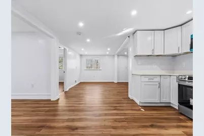 29 Orchard St, Southbridge, MA 01550 - Photo 7