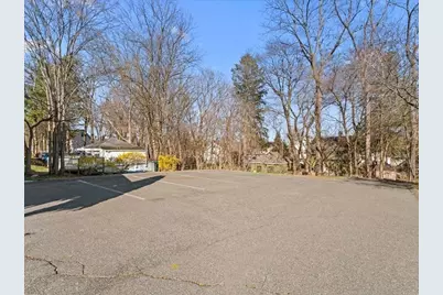 29 Orchard St, Southbridge, MA 01550 - Photo 29