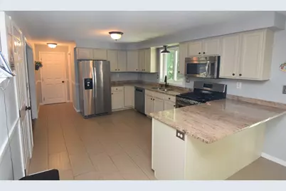 87 Photine Drive, Lowell, MA 01854 - Photo 11