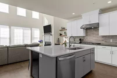 24 Henry Way #24, Millis, MA 02054 - Photo 5