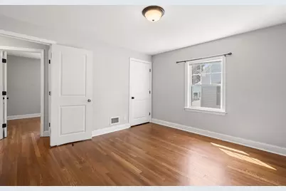 106 Lynnfield St, Peabody, MA 01960 - Photo 13