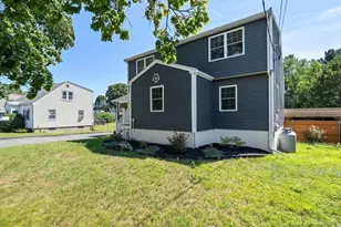106 Lynnfield St, Peabody, MA 01960 - Photo 27