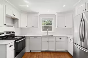 106 Lynnfield St, Peabody, MA 01960 - Photo 5
