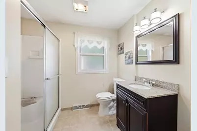 51 Broad Street, Billerica, MA 01821 - Photo 13