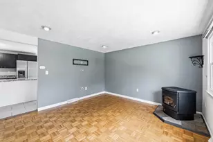 51 Broad St, Billerica, MA 01821 - Photo 9