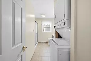 51 Broad St, Billerica, MA 01821 - Photo 13