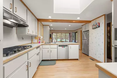 18 Jefferson Ave, Sharon, MA 02067 - Photo 15