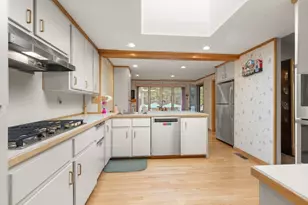 18 Jefferson Ave, Sharon, MA 02067 - Photo 15