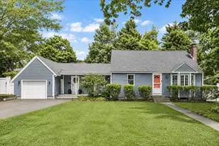 17 Hale Rd, Walpole, MA 02032 - Photo 1