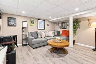 17 Hale Rd, Walpole, MA 02032 - Photo 29