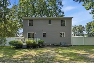 65 Shannon Ln, Westfield, MA 01085 - Photo 3