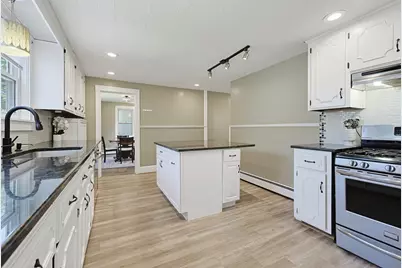 82 Norfolk St, Walpole, MA 02081 - Photo 7