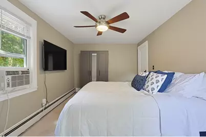82 Norfolk St, Walpole, MA 02081 - Photo 15