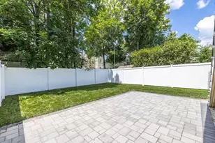 28 Howard St, Waltham, MA 02451 - Photo 21