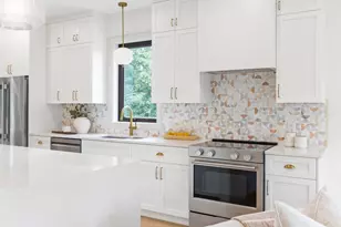 28 Howard St, Waltham, MA 02451 - Photo 3