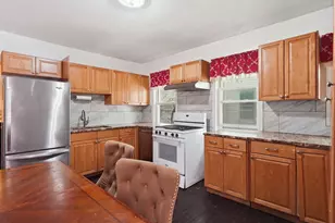 10 Fremont Ave, Everett, MA 02149 - Photo 17