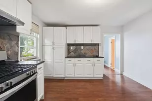 10 Fremont Ave, Everett, MA 02149 - Photo 9