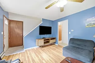 28 Old Thompson St, Palmer, MA 01069 - Photo 3
