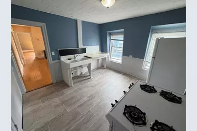 15 Goulding Street #3, Worcester, MA 01606 - Photo 9