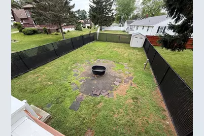 7 Willow St #7, Haverhill, MA 01832 - Photo 9