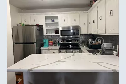 22 Irving St #14, Everett, MA 02149 - Photo 5