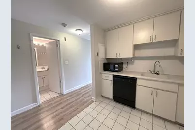 1321 Worcester Rd #507, Framingham, MA 01701 - Photo 3