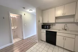 1321 Worcester Rd, Framingham, MA 01701 - Photo 3