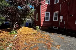 14 Essex St, Swampscott, MA 01907 - Photo 3