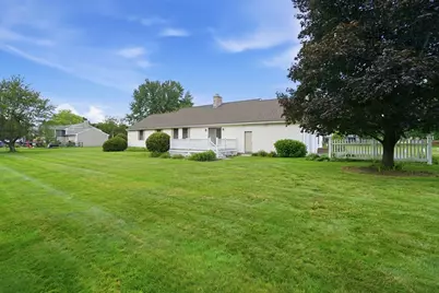 31 Deborah Lane, Westfield, MA 01085 - Photo 5