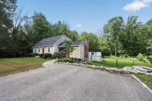 127 Taylor St, Pembroke, MA 02359 - Photo 3