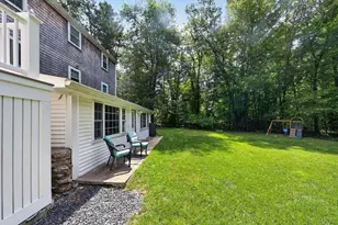 127 Taylor St, Pembroke, MA 02359 - Photo 7