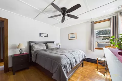 118 Somerset St, New Bedford, MA 02745 - Photo 15