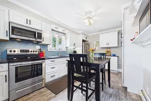 118 Somerset St, New Bedford, MA 02745 - Photo 11