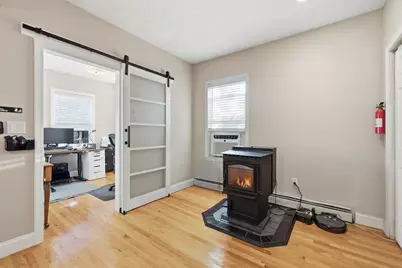 648 Merrimack Ave, Dracut, MA 01826 - Photo 7