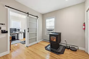 648 Merrimack Ave, Dracut, MA 01826 - Photo 7