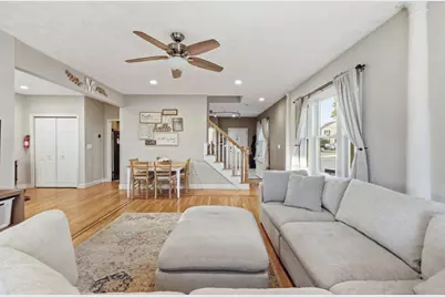 648 Merrimack Ave, Dracut, MA 01826 - Photo 5