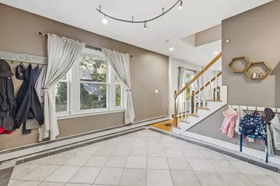 648 Merrimack Ave, Dracut, MA 01826 - Photo 15