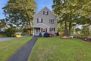 648 Merrimack Ave, Dracut, MA 01826 - Photo 1
