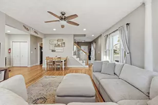 648 Merrimack Ave, Dracut, MA 01826 - Photo 3