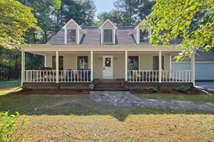 74 Spinning Wheel Dr, Uxbridge, MA 01569 - Photo 1