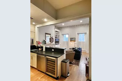 1670 Washington St #2, Boston, MA 02118 - Photo 9