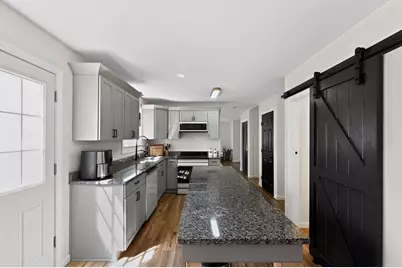 52 Stagecoach Rd, Amherst, MA 01002 - Photo 9
