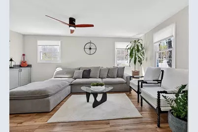 52 Stagecoach Rd, Amherst, MA 01002 - Photo 5