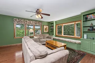 131 Main St, Chelmsford, MA 01863 - Photo 5