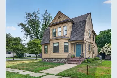 33 Lexington Ave, Haverhill, MA 01835 - Photo 1