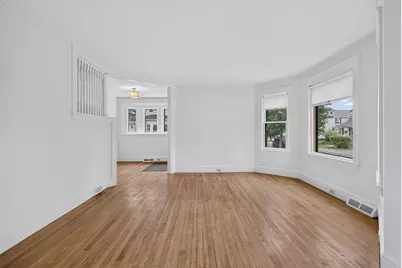 33 Lexington Ave, Haverhill, MA 01835 - Photo 11