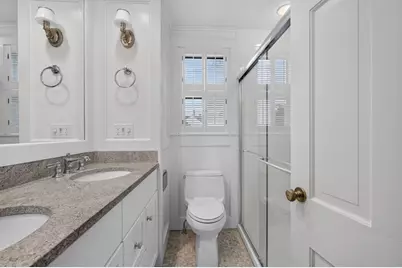 33 Lexington Ave, Haverhill, MA 01835 - Photo 25
