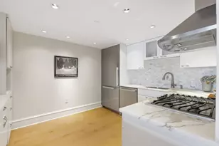 25 Channel Center St, Boston, MA 02210 - Photo 9