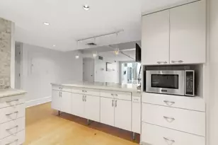 25 Channel Center St, Boston, MA 02210 - Photo 11