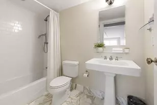 25 Channel Center St, Boston, MA 02210 - Photo 17